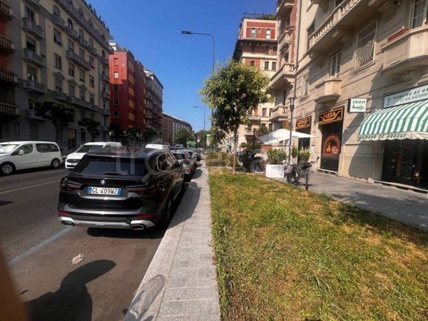 negozio in vendita a Milano