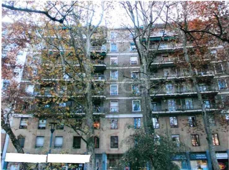 negozio in vendita a Milano in zona Il Portello
