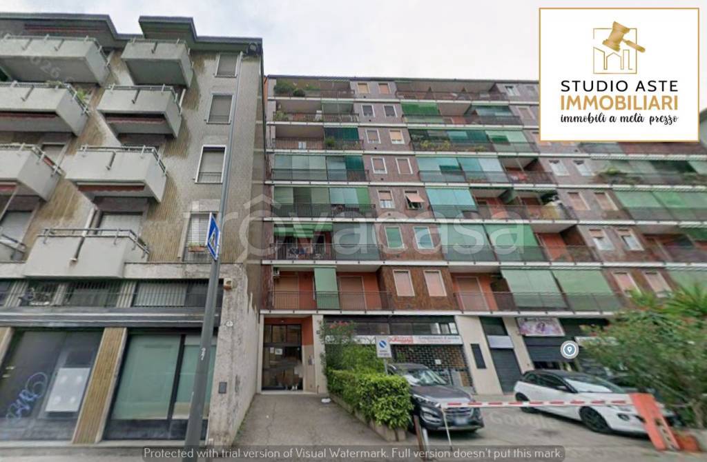appartamento in vendita a Milano in zona Corvetto