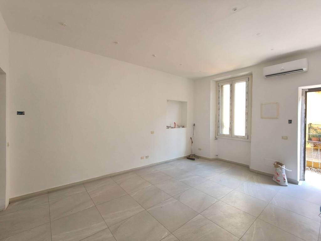 appartamento in vendita a Milano in zona Adriano