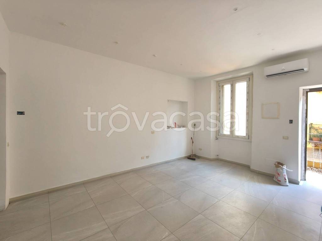 appartamento in vendita a Milano in zona Adriano