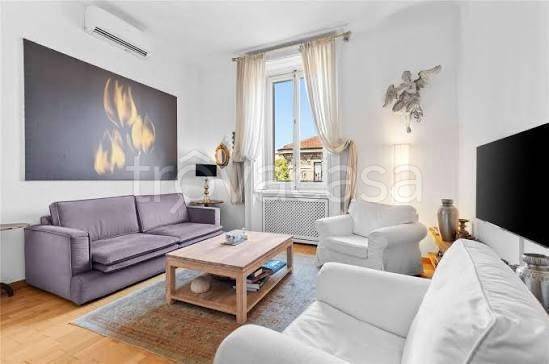 appartamento in vendita a Milano in zona Cadorna