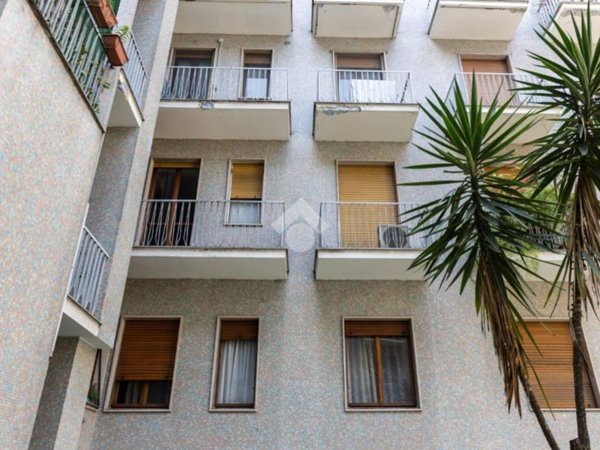 appartamento in vendita a Milano in zona Loreto