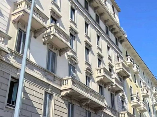 appartamento in vendita a Milano in zona Centro Direzionale