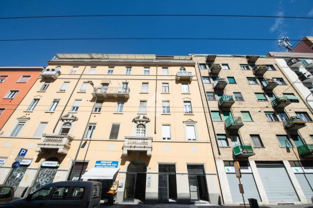 appartamento in vendita a Milano in zona Calvairate