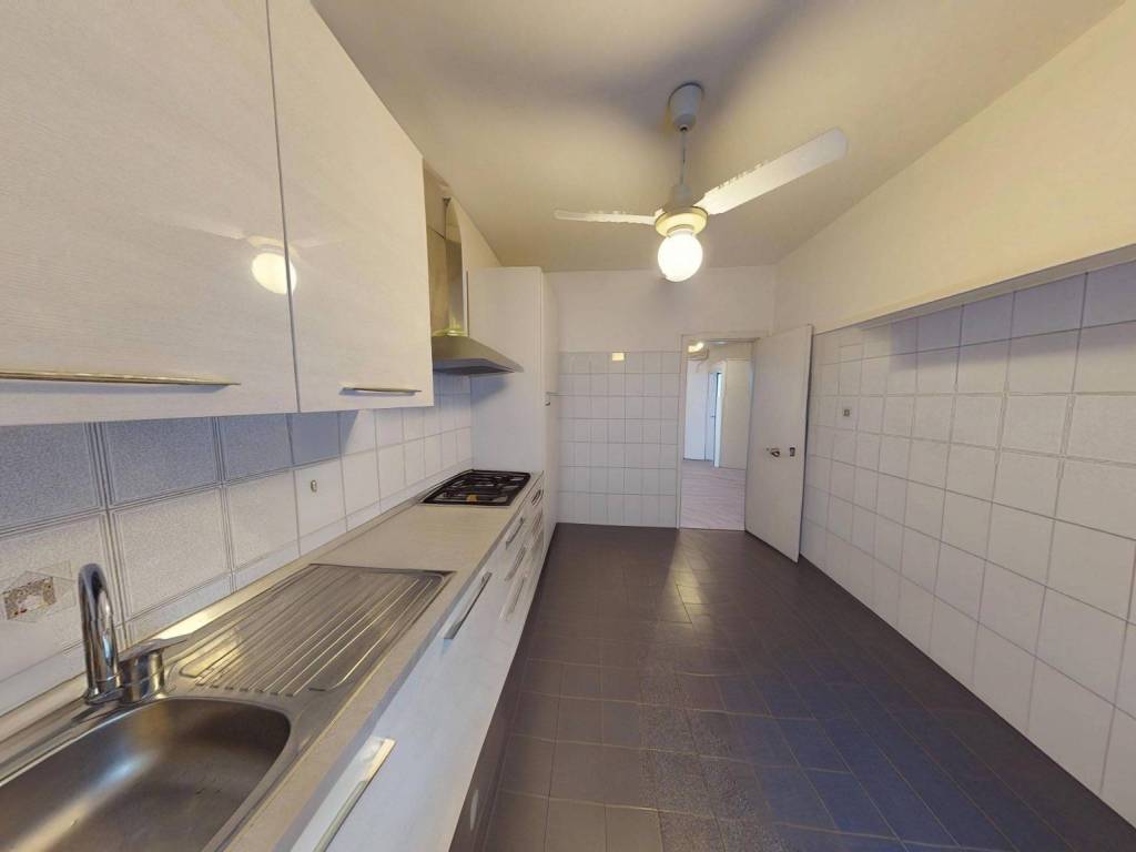 appartamento in vendita a Milano in zona Rogoredo