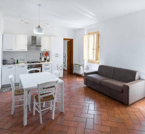 appartamento in vendita a Milano in zona Porta Nuova