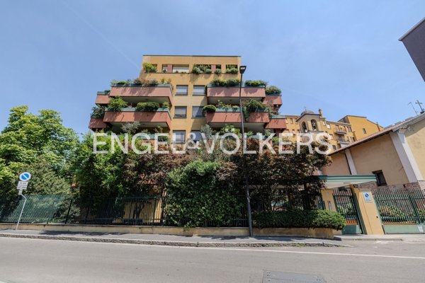 appartamento in vendita a Milano in zona Ghisolfa