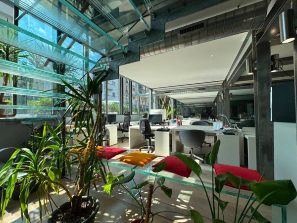 ufficio in vendita a Milano in zona Porta Romana