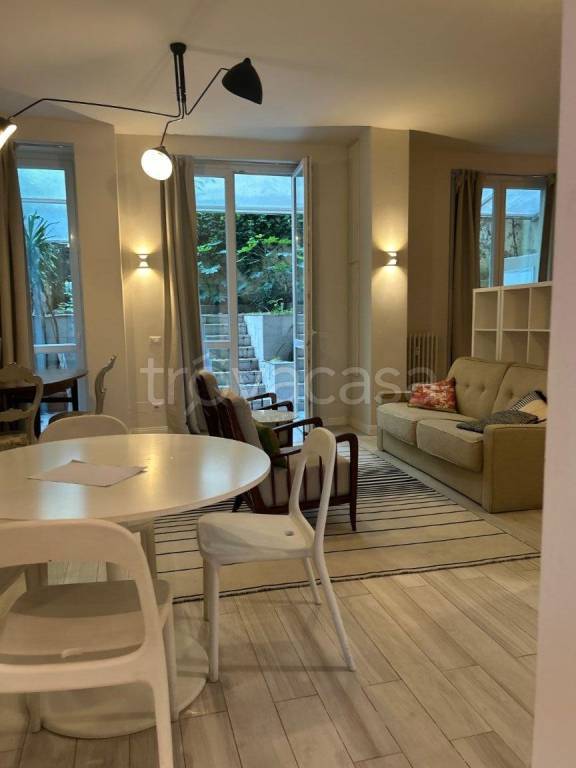 appartamento in vendita a Milano in zona Città Studi