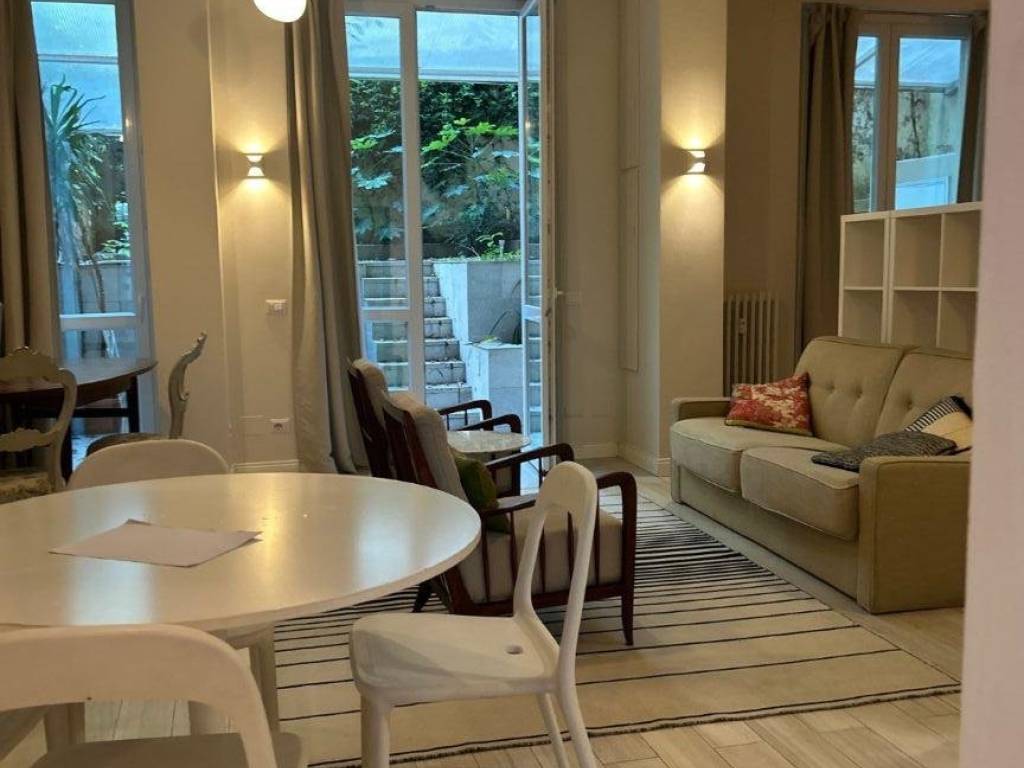 appartamento in vendita a Milano in zona Città Studi