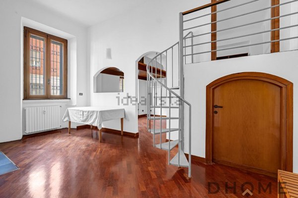 appartamento in vendita a Milano in zona Corvetto