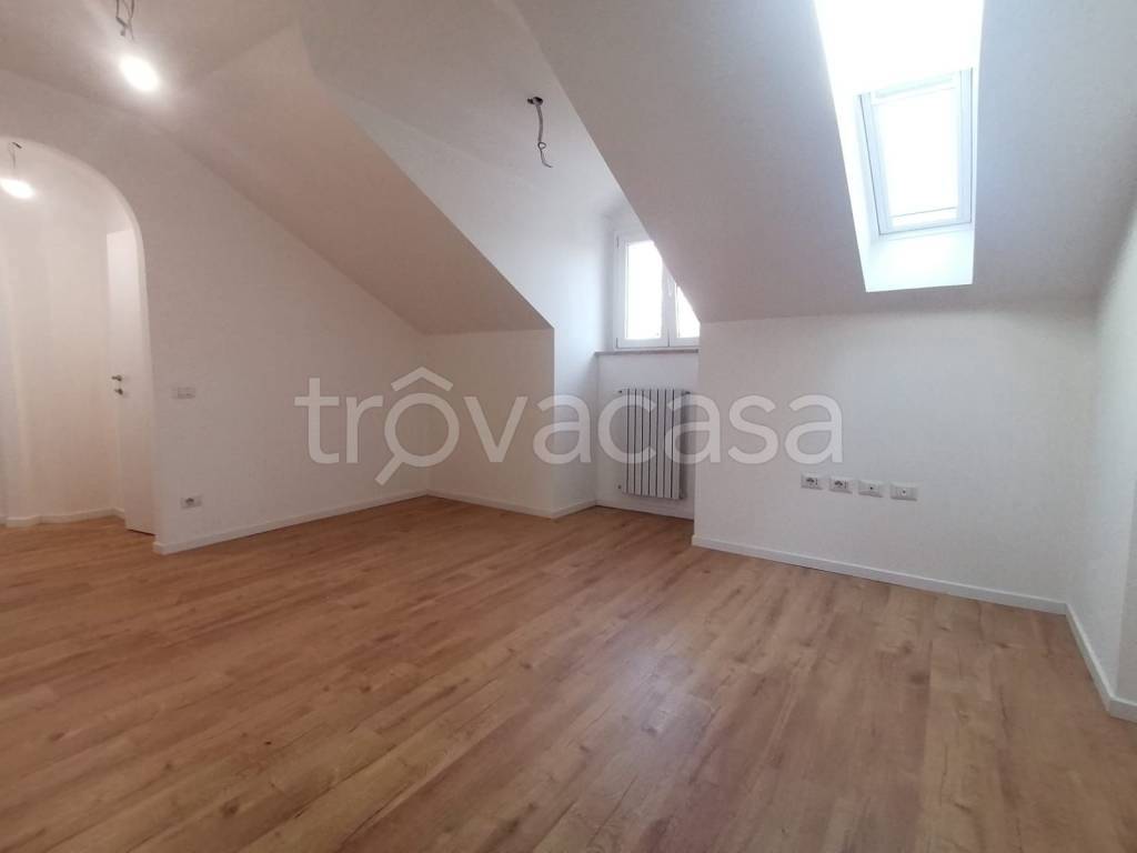 appartamento in vendita a Milano in zona Bovisa