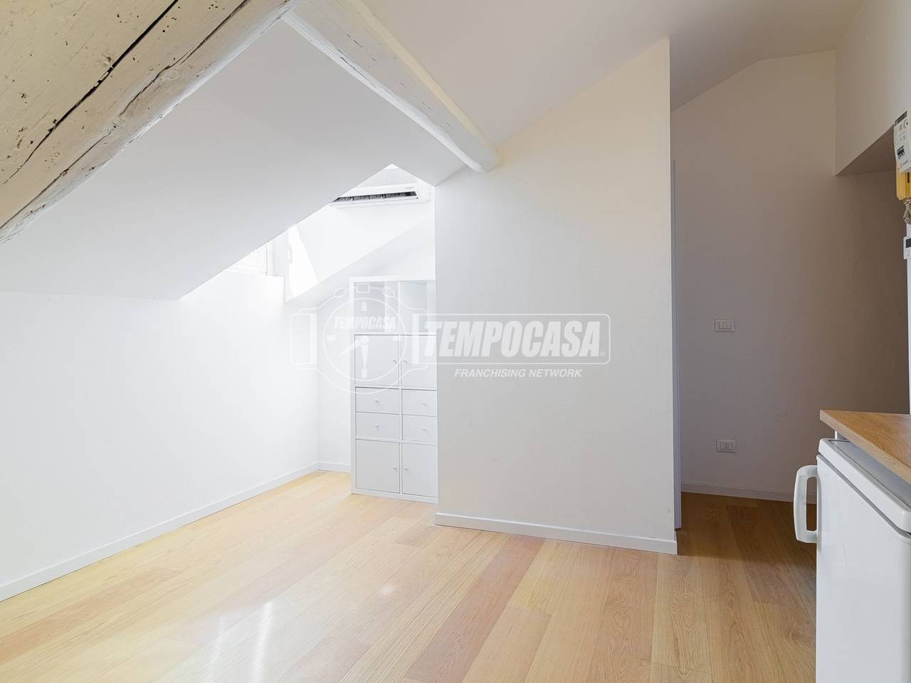 appartamento in vendita a Milano in zona Piazzale Lodi