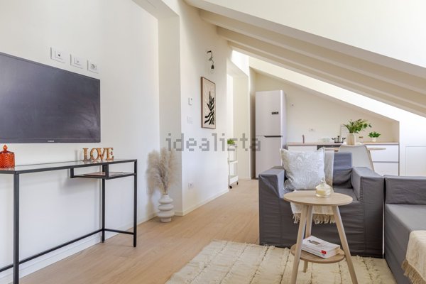 appartamento in vendita a Milano in zona Città Studi