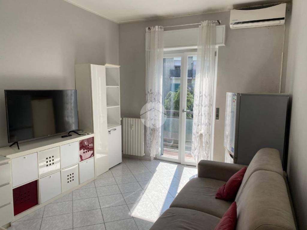 appartamento in vendita a Milano in zona Corvetto