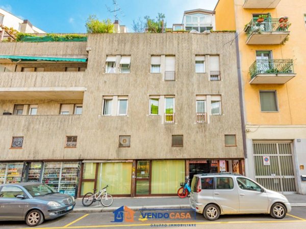 negozio in vendita a Milano