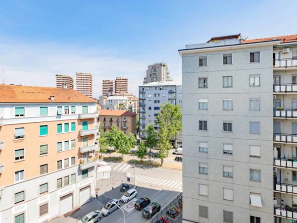 appartamento in vendita a Milano in zona Corvetto