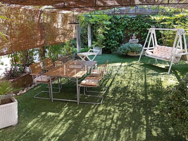 appartamento in vendita a Milano in zona Lorenteggio