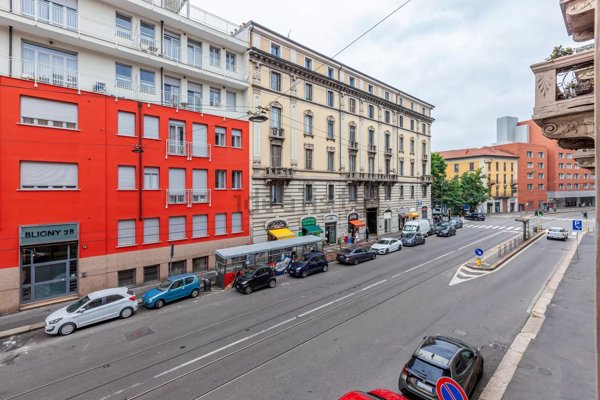 appartamento in vendita a Milano in zona Bocconi