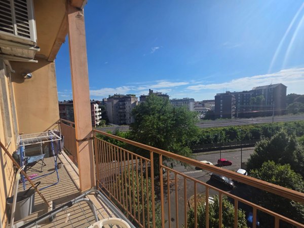 appartamento in vendita a Milano in zona Affori