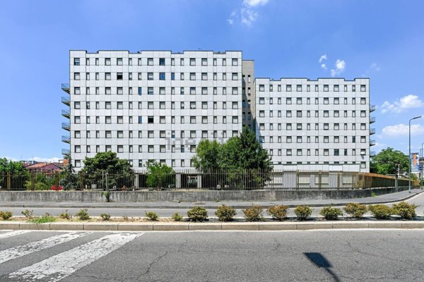 appartamento in vendita a Milano in zona Forlanini