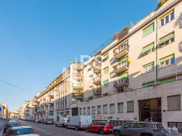 appartamento in vendita a Milano in zona Loreto
