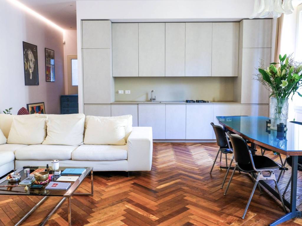 appartamento in vendita a Milano in zona Porta Venezia