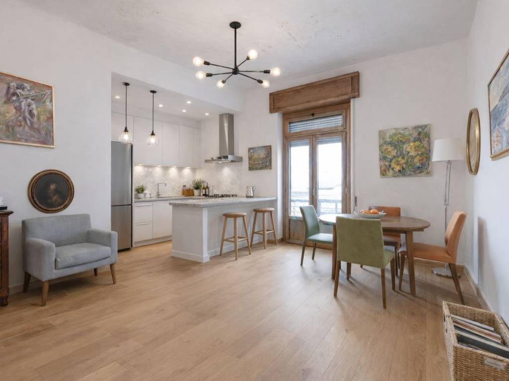 appartamento in vendita a Milano in zona Città Studi