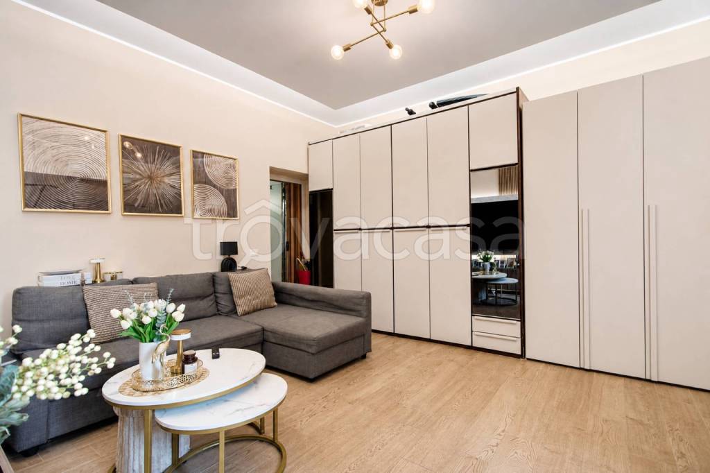 appartamento in vendita a Milano in zona Villapizzone