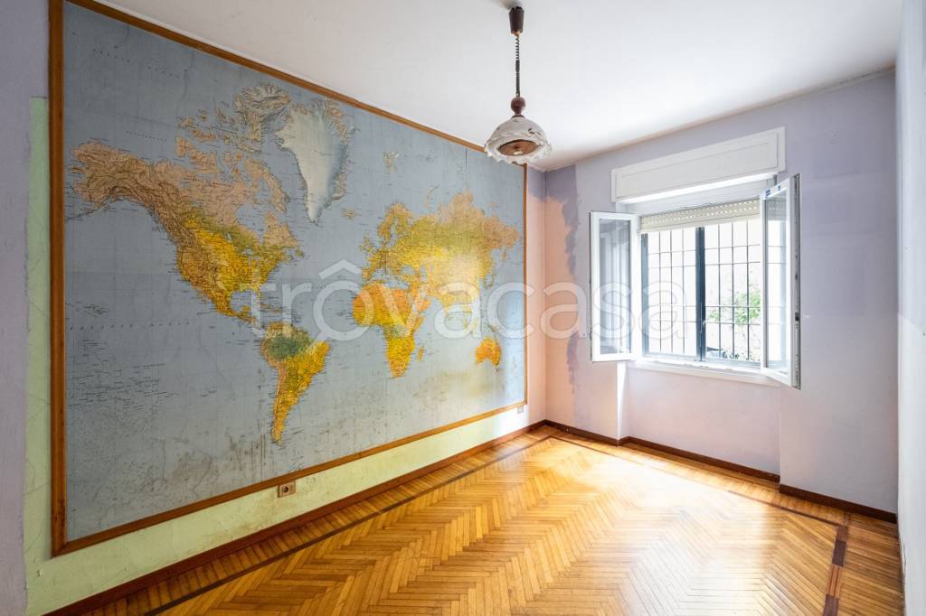 appartamento in vendita a Milano in zona Città Studi