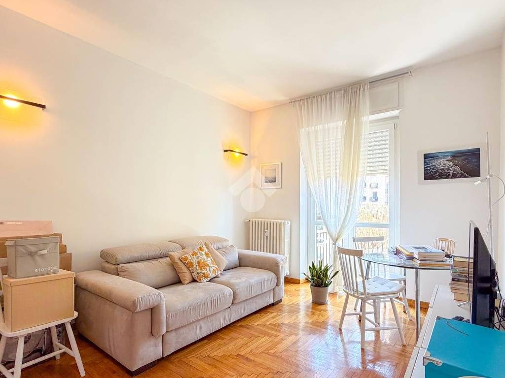 appartamento in vendita a Milano in zona Calvairate