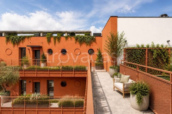 appartamento in vendita a Milano in zona Gratosoglio