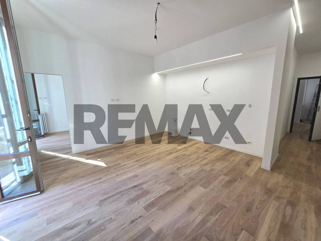 appartamento in vendita a Milano in zona Loreto