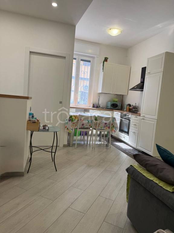 appartamento in vendita a Milano in zona Gorla