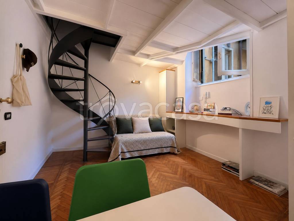 appartamento in vendita a Milano in zona Città Studi