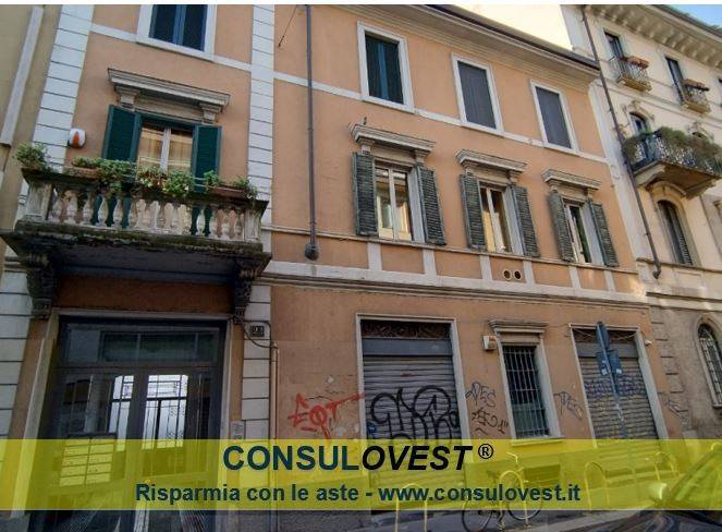 appartamento in vendita a Milano