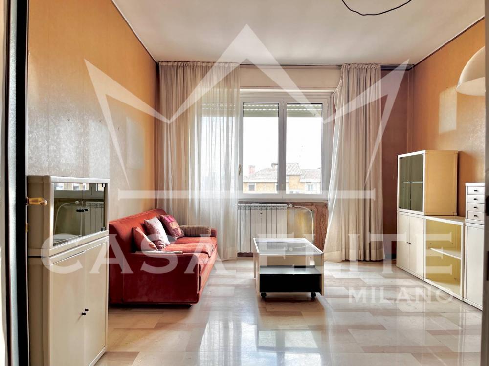appartamento in vendita a Milano in zona Famagosta