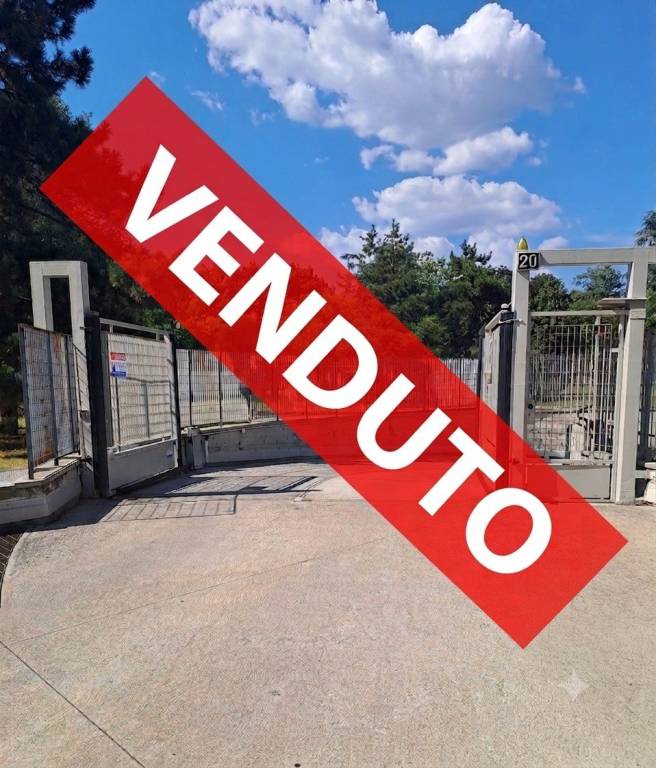 negozio in vendita a Milano in zona Bovisa