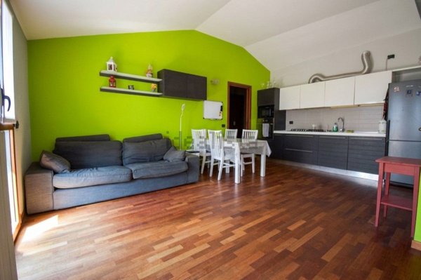 appartamento in vendita a Milano in zona Muggiano