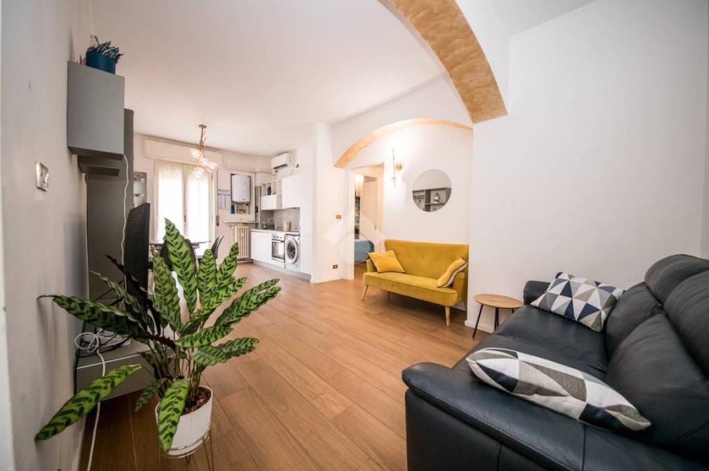 appartamento in vendita a Milano in zona Casoretto