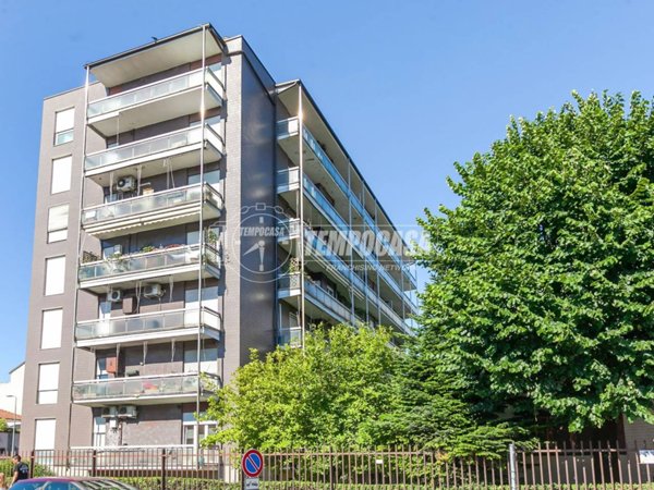appartamento in vendita a Milano in zona Bovisa