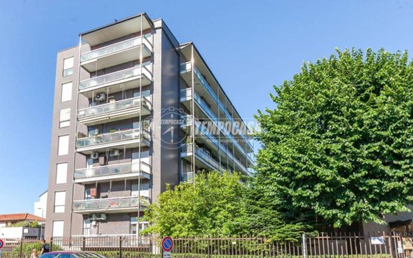 appartamento in vendita a Milano in zona Bovisa