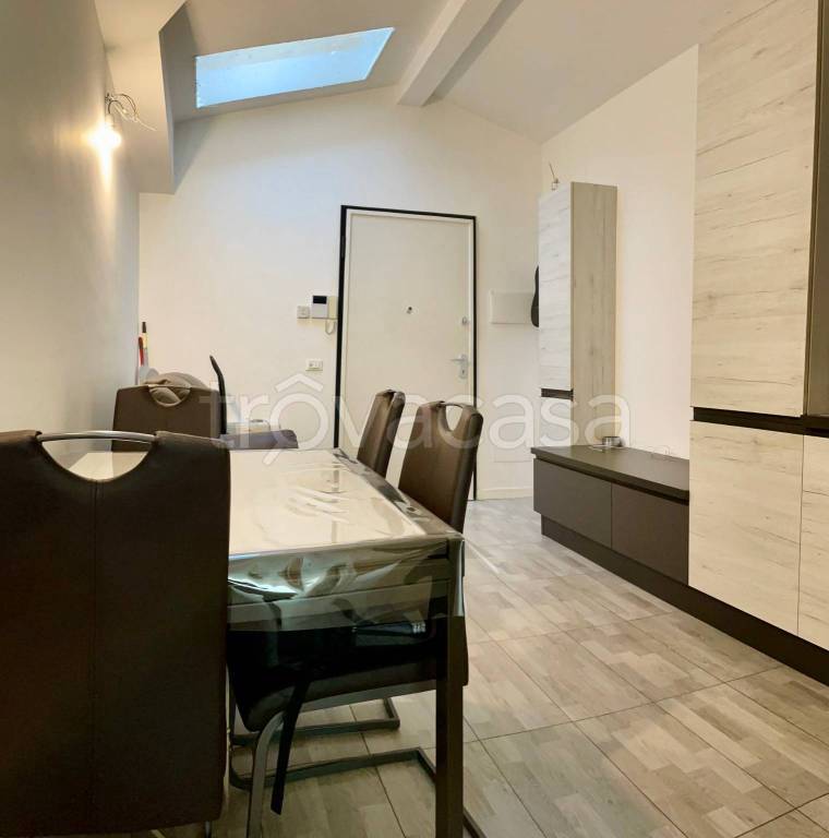 appartamento in vendita a Milano in zona Dergano
