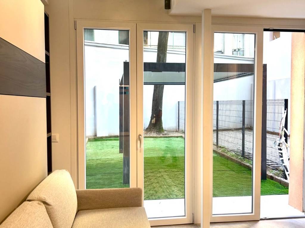 appartamento in vendita a Milano in zona Città Studi