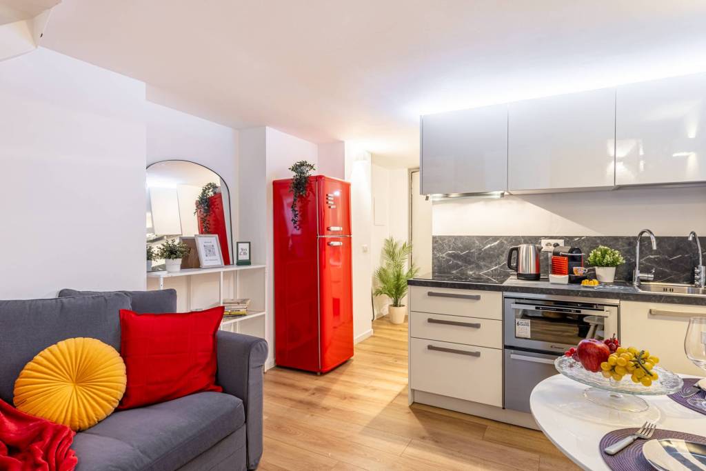 appartamento in vendita a Milano in zona Il Portello