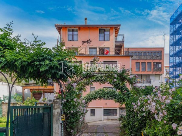 appartamento in vendita a Milano in zona Affori
