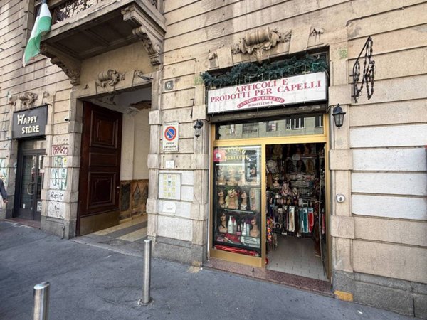 negozio in vendita a Milano in zona Chiesa Rossa