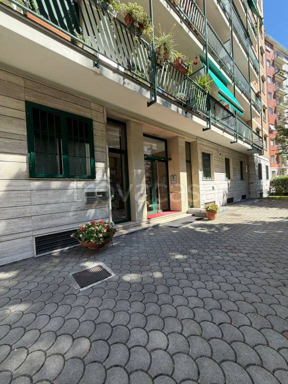 appartamento in vendita a Milano in zona Maggiolina