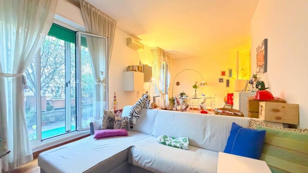appartamento in vendita a Milano in zona Porta Romana